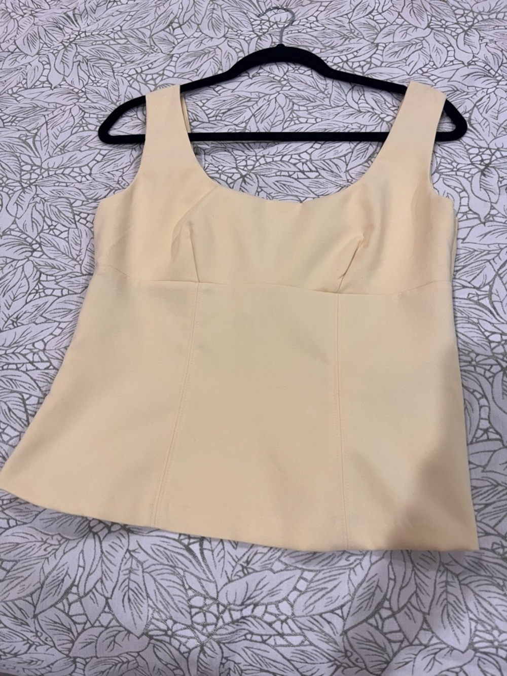 H&M Pale Yellow Scoop Neck Sleeveless Top